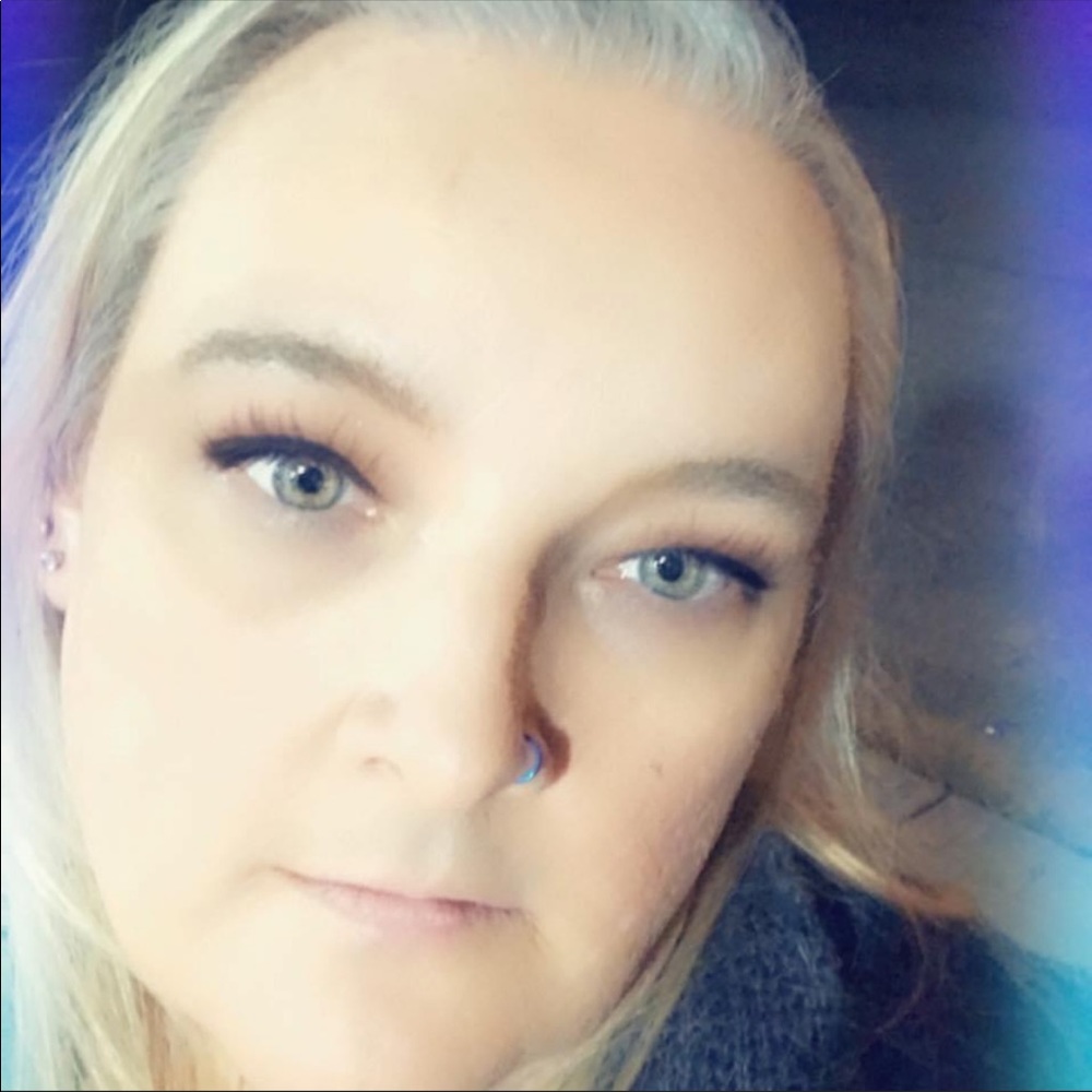💖Meet your Posher, Brooke💖